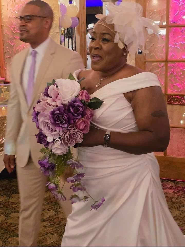 Samad and mom at her wedding
