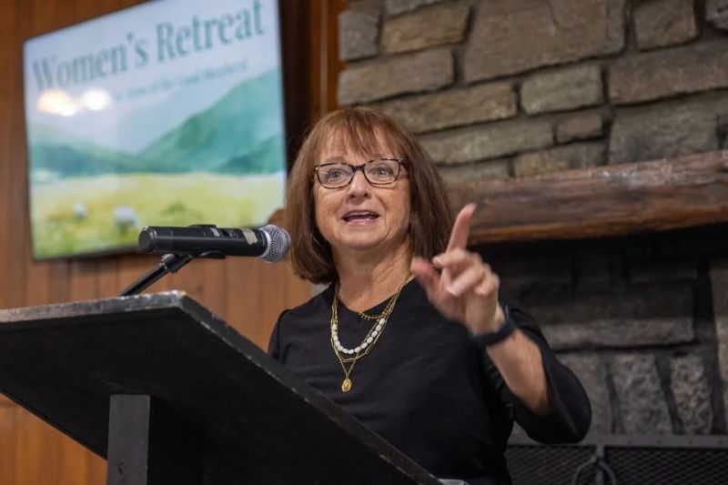 Katherine teaching at Women's retreat